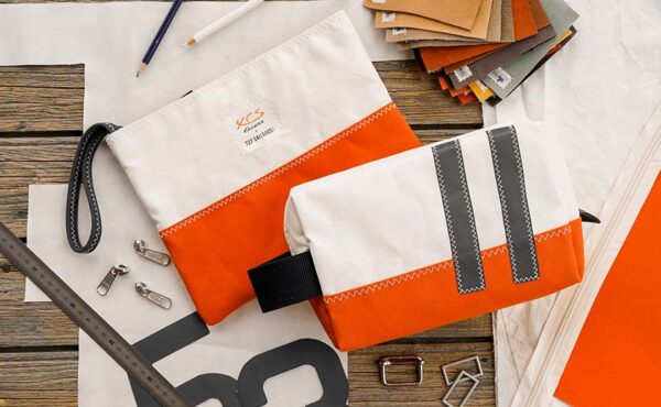 photo de produits de l'entreprise 727 Sailbags spécialisée en création d'articles à partir de voiles de bateau recyclées